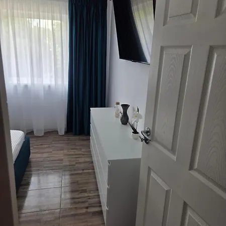 Nest * كوستِنيست